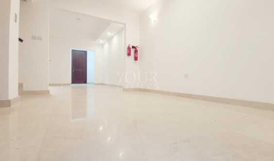 Middle Corner 3 Bedrooms Maid With Private Elevator