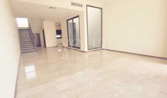 Summer Offer Commission Free Spacious Th in Dubai