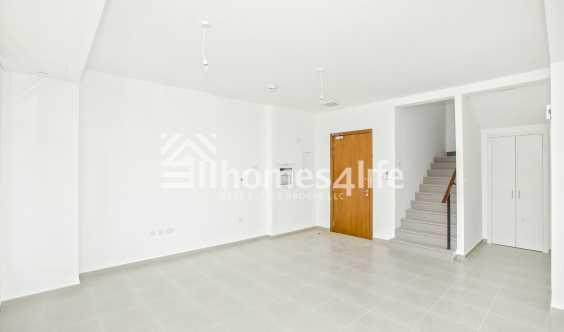 Vacant Call For Viewing Preferred Layout in Dubai