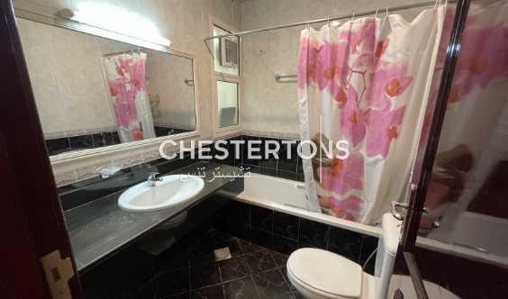 Semi Independent Single Storey Family Villa With Private Garden