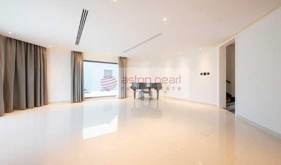 Contemporary 5 Bedrooms The Most Prestigious Address