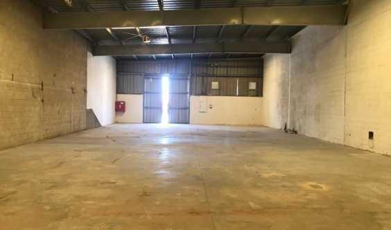 4,030sqft Warehouse Available In Industrial Area 13 Behind Al Shola Schoo