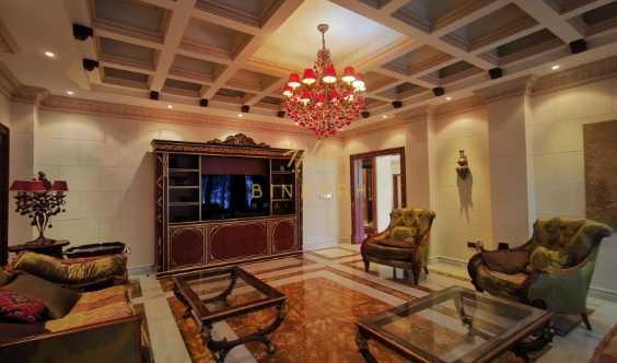 Fully Furnished 6 Bedrooms Private Beach in Dubai