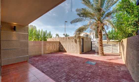 Clean And Lovely 3 Bedrooms Villa In Al Badaa