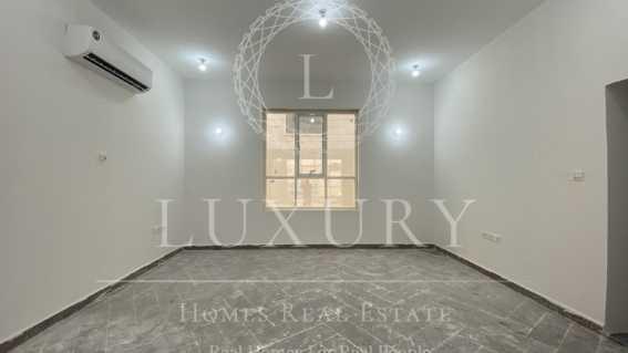 Luxurious BRight BRand New With Driver Room Big Terrace