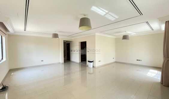 Single Row 5 Bedrooms Villa For Rent Vacant