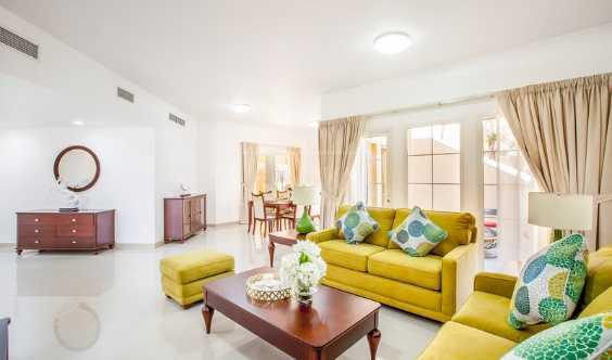 3 Bedrooms Refurbished Maids Plus Storage in Dubai