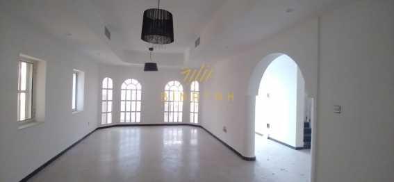 Upgraded Independent Villa With Private Garden