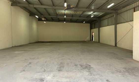 4000 Sqft Commercial Warehouse For Rent in Dubai