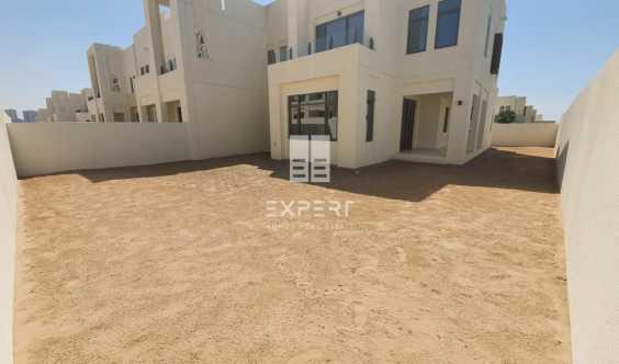 Corner Big Plot 4 Bedrooms Maids Type Fat Mira Oasis 3