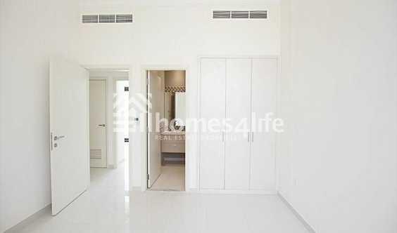 Type Thm 1 3+maid Next To Park150k 2chqs in Dubai
