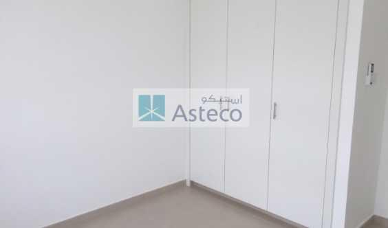 Vacant 3 Bedrooms Maid Room to Rent in Dubai