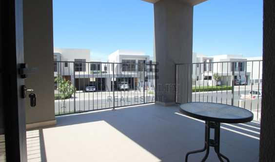 Corner Big Plot E3 Opposite Pool And Park in Dubai