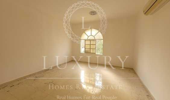 Amazing Newly Renovated Private Entrance Near Town