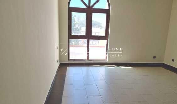 Exclusive Vacant Luxury Villa W Elevator in Dubai