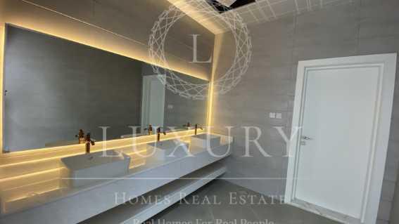 Spacious BRand New All En Suite Big Terrace