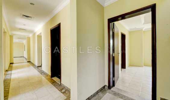 Upgraded Master View 6 Bedrooms +maids in Dubai