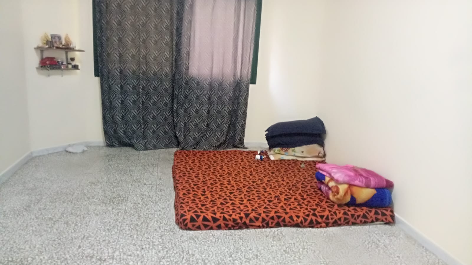 Fully Furnished Studio Available For Family