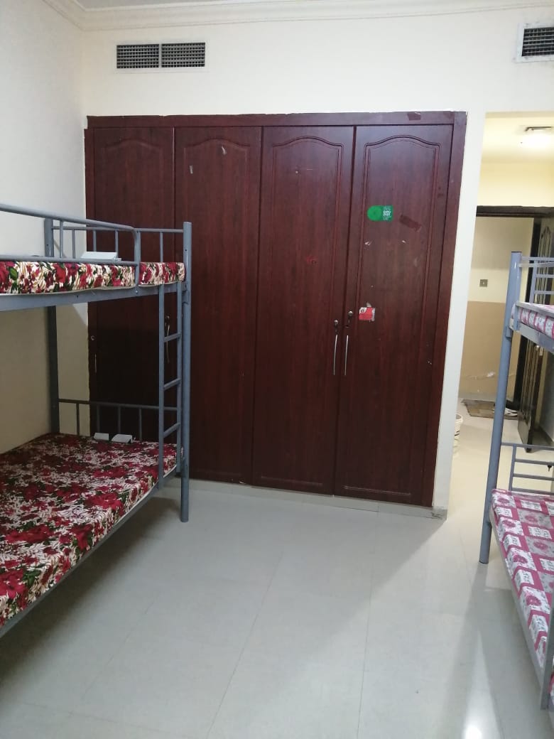 Bed Spaces In Bur Dubai For Females In Aed 600, 700 Inclusive All, C,ac, Gas, Dewa, Wifi