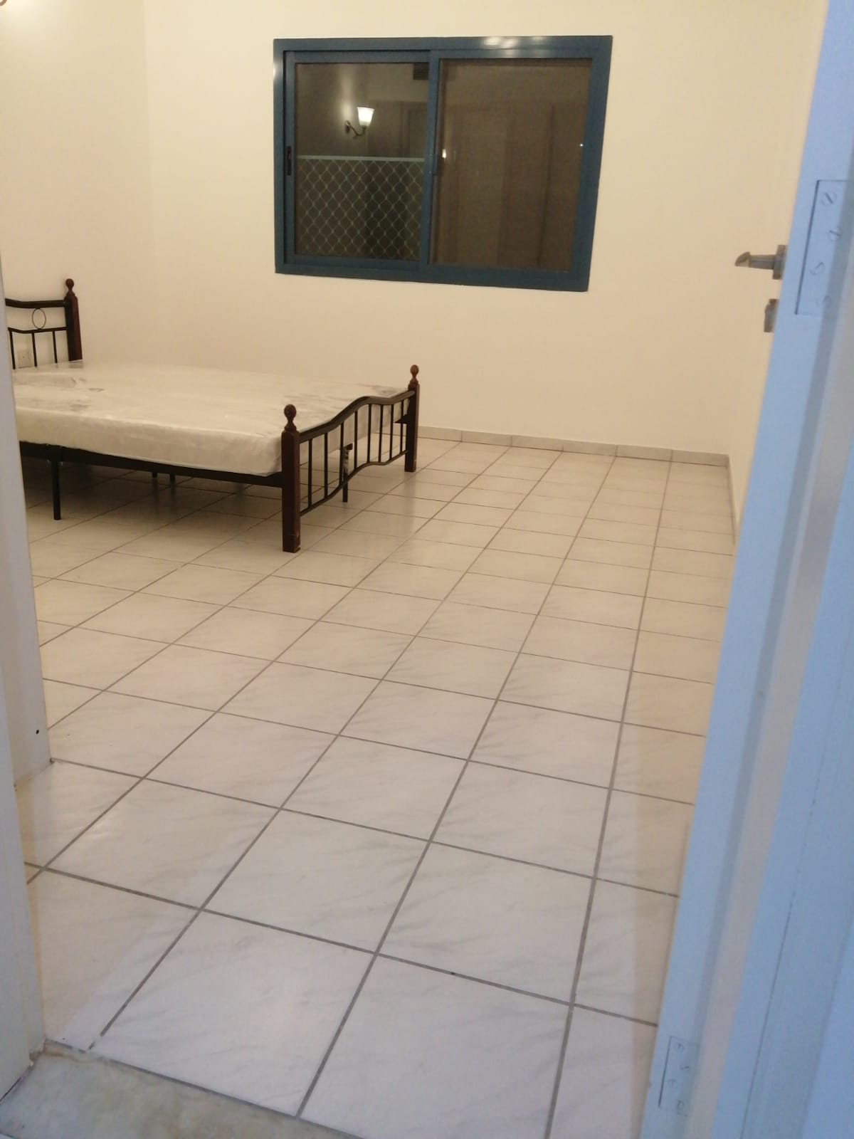 Big Room Available Near Al Rigga Metro For Family