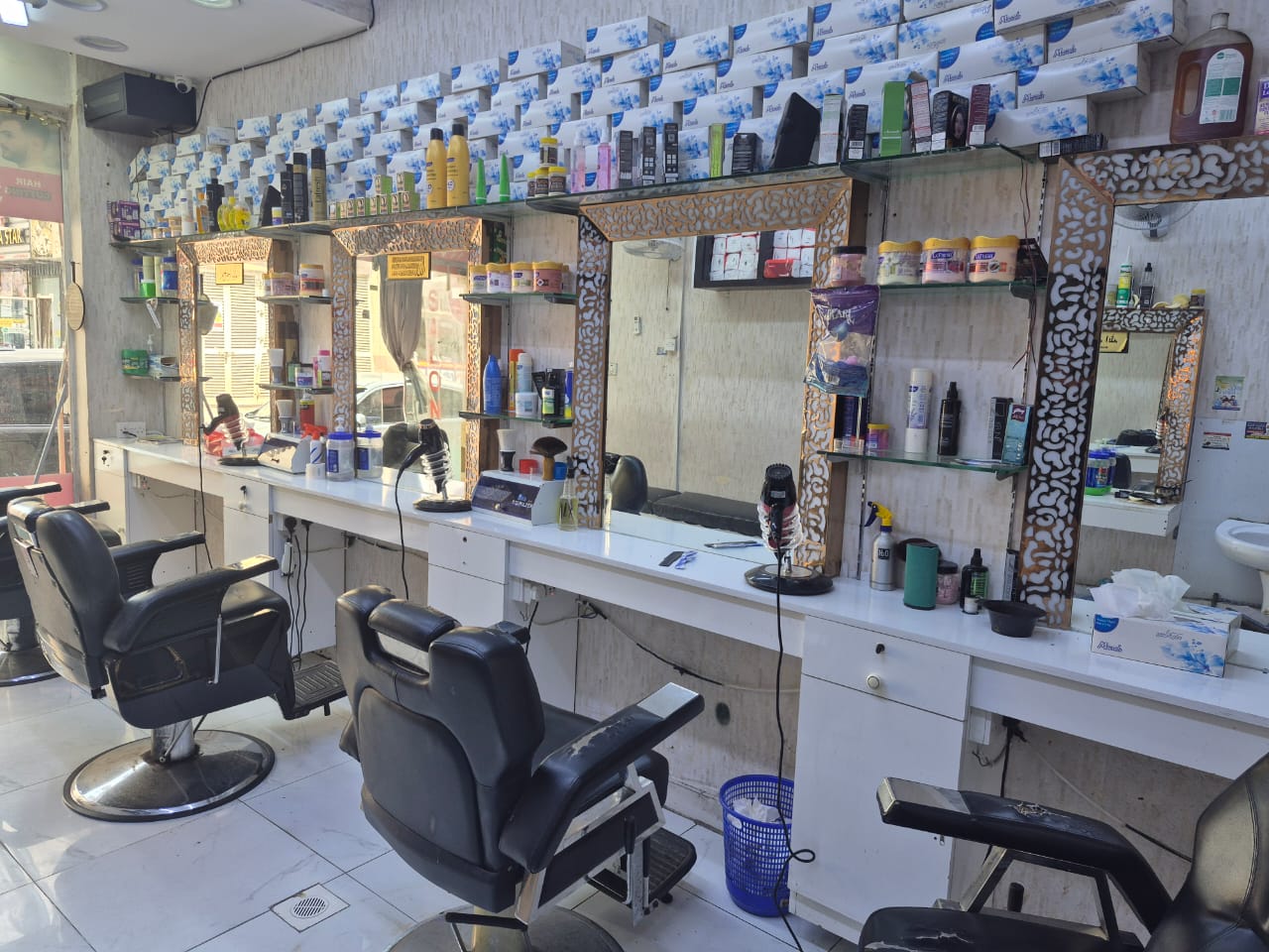 Shop Available At Prime Location, In Al Murar, Deira